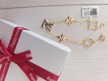 Браслет с подвесками в стиле Monogram Louis Vuitton - Материал at lalafo.kg Браслет с подвесками в стиле Monogram Louis Vuitton - Материал