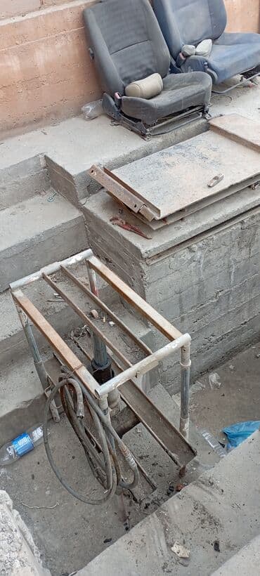 дом на колесах цена бишкек: АвтоСтенд для развал схождение самодельный б/у с дамкратом — 3