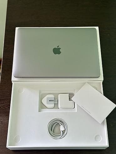 Офисный, Б/у, Apple M1, ОЗУ, RAM: 8 ГБ