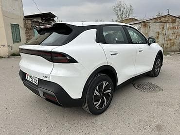 mini ev: Changan Qiyuan Q05: 2026 г., Автомат, Электромобиль, Кроссовер — 4