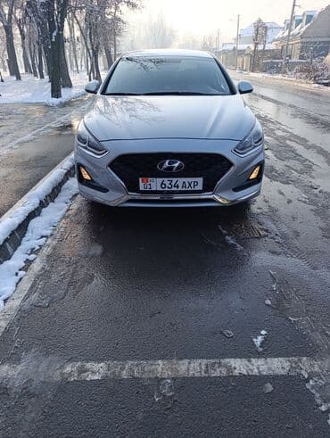 Продажа авто: Hyundai Sonata: 2021 г., 2 л, Автомат, Газ, Седан — 4