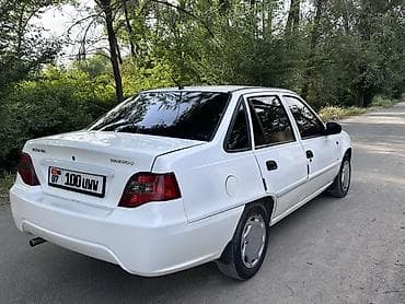 mersedes e211: Daewoo Nexia: 2009 г., 1.6 л, Механика, Бензин, Седан — 8