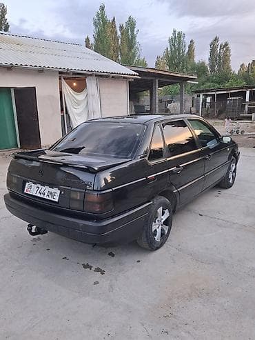 багаш: Volkswagen Passat: 1991 г., 1.8 л, Механика, Бензин, Седан — 4
