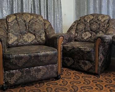 Прямой диван, Б/у at lalafo.kg Прямой диван, Б/у