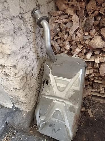 крышка бензо бака: Топливный бак Mercedes-Benz Б/у, Германия — 2