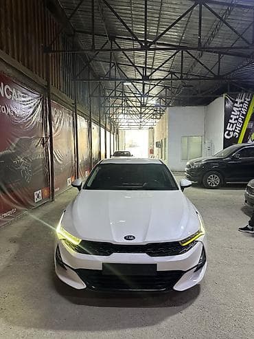 geely e5: Kia K5: 2020 г., 2 л, Газ, Седан — 1