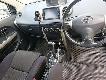 114 3 5: Toyota Ist: 2003 г., 1.5 л, Автомат, Бензин, Хэтчбэк — 4