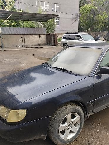лобовой на 124: Audi 100: 1994 г., Седан — 2