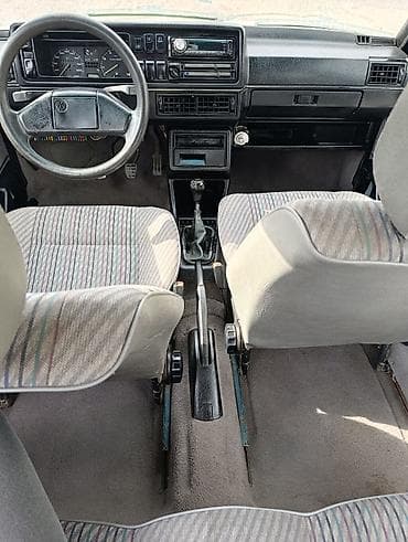 bmw 2 5: Volkswagen Jetta: 1990 г., 1.8 л, Механика, Бензин, Седан — 6