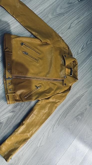 желе: Женская косуха горчичного цвета. - Материал: искусственная кожа — 4