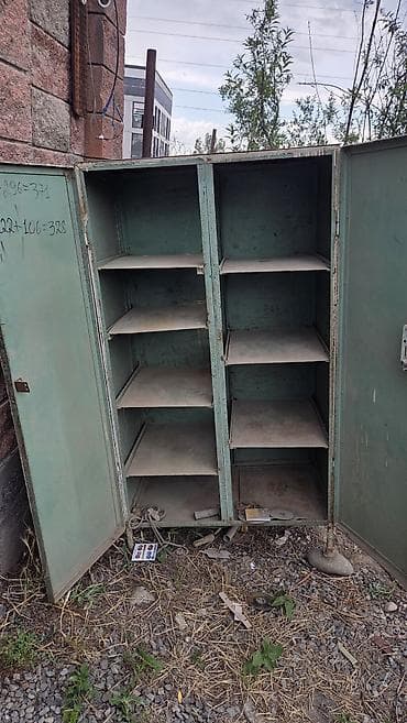 Продаю листы шкафы прочные. Цена недорого 5000с за шт. Количество 2шт at lalafo.kg Продаю листы шкафы прочные. Цена недорого 5000с за шт. Количество 2шт