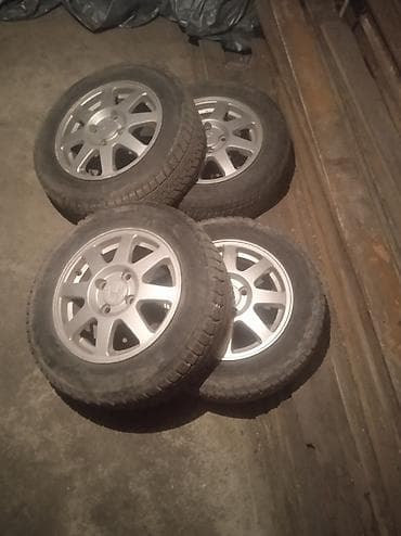 Колеса в сборе 195 / 65 / R 15, Зима, Б/у, Комплект, Легковые, Литые, отверстий - 4