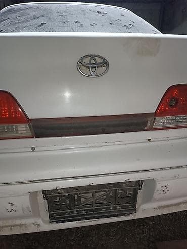 Автозапчасти: Комплект стоп-сигналов Toyota 2000 г., Б/у, Оригинал, Япония — 4