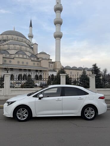 тайоьа: Toyota Corolla: 2022 г., 1.5 л, Автомат, Бензин, Седан — 5
