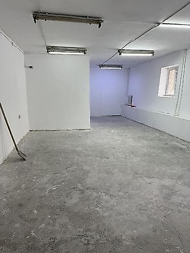 Недвижимость: Калык Акиева Сдается в аренду просторное помещение свободного — 1