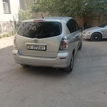 prius plus: Toyota Verso: 2004 г., 1.8 л, Вариатор, Бензин, Минивэн — 9