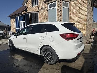 ручка форд фокус 1: Kia Ceed: 2017 г., 1.6 л, Типтроник — 2