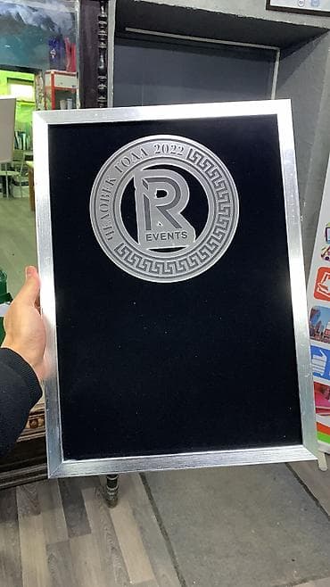 iphone хr: Наклейки, Бэклайты, Вывески, Монтаж, Демонтаж, Разработка дизайна — 3