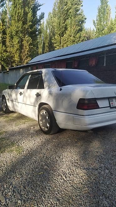 мерседес бенс автомат: Mercedes-Benz W124: 1991 г., 2.3 л, Автомат, Бензин, Седан — 3
