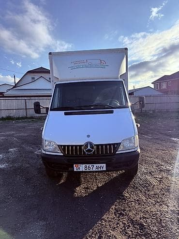 Легкий грузовик, Mercedes-Benz, Стандарт, 3 т, Б/у at lalafo.kg Легкий грузовик, Mercedes-Benz, Стандарт, 3 т, Б/у