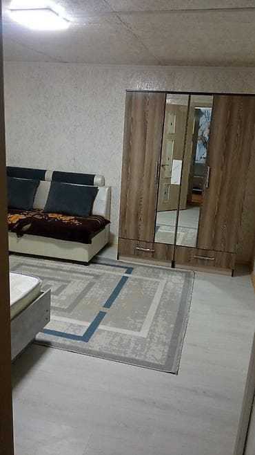 продаю квартиру аламидин 1: Сдается уютная комната-студия с отдельной кухонной зоной. - — 2