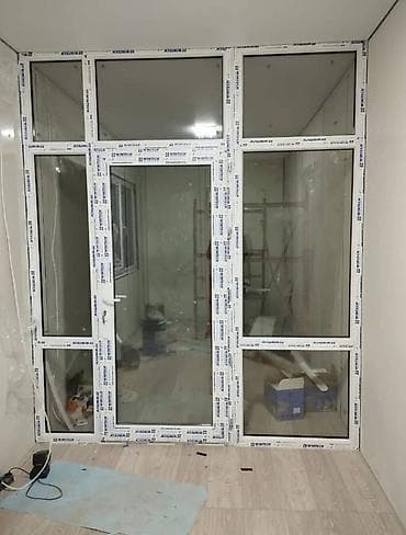 Пластиковая перегородка с дверью для зонирования помещения. - lalafo.kg да Пластиковая перегородка с дверью для зонирования помещения. -