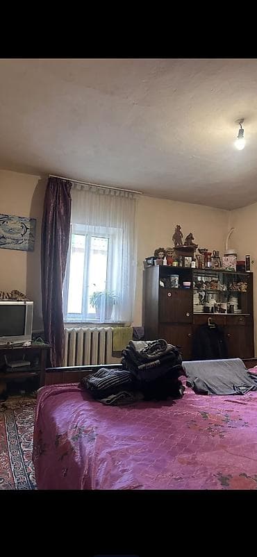 поодаю дом: 75 м², 4 комнаты, Забор, огорожен — 5