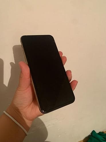 Apple iPhone 11 Pro, цвет Gold - Экран Super Retina XDR (OLED)