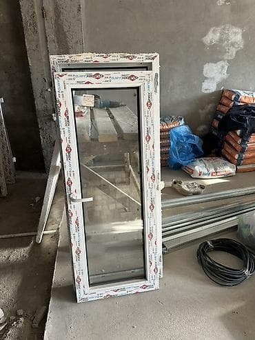 солнцезащитные жалюзи на пластиковые окна: Готовое пластиковое окно, Тип окна: Балконные, Без установки, Без рассрочки — 1