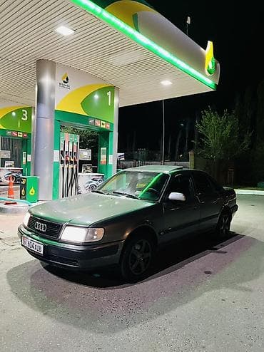 Audi 100: 1993 г., 2.8 л, Ручные, Бензин, Седан