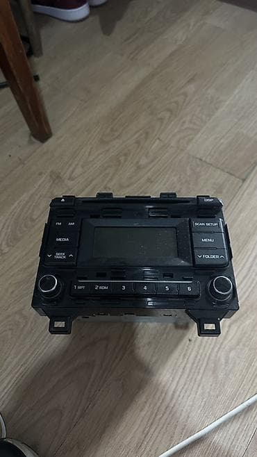 Штатная аудиосистема Hyundai саната - Модель: AC100C1DG - Part No