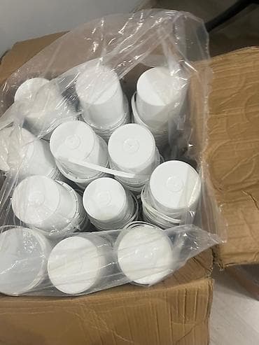 ведро пластиковый: Пластиковые ведра с крышками и ручками - Объем: приблизительно 1л — 3