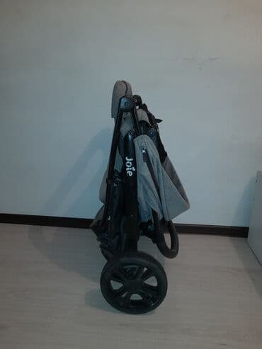 детские зимние комбинезоны с мехом: Коляска, цвет - Серебристый, Б/у — 6