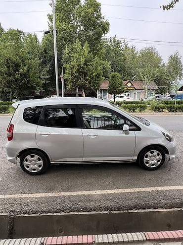 Транспорт: Honda Fit: 2003 г., 1.5 л, Автомат, Бензин, Хэтчбэк — 3