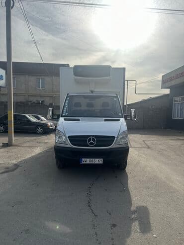 Коммерциялык транспорт: Жүк ташуучу унаа, Mercedes-Benz, Стандарт, 5 т, Колдонулган — 1
