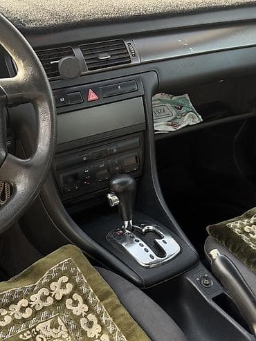Audi A6: 1998 г., 2.4 л, Автомат, Бензин, Седан — 7
