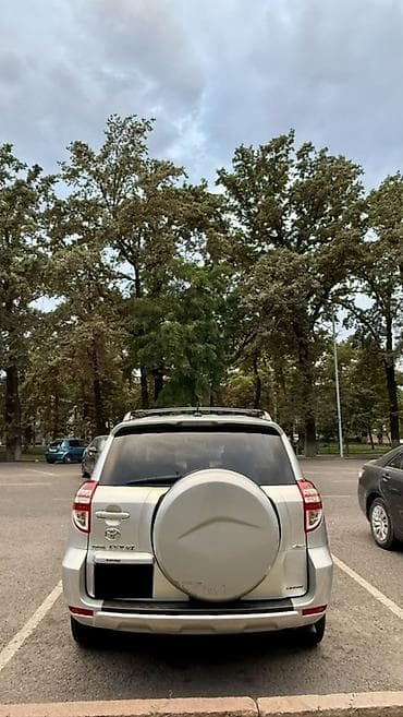 Продажа авто: Toyota RAV4: 2010 г., 2.5 л, Автомат, Бензин, Кроссовер — 3