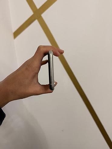 apple: IPhone Xs, Б/у, 256 ГБ, Серебристый, Чехол, 92 % — 6