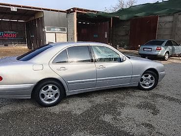 решетка w124: Mercedes-Benz E-Class: 2001 г., 2 л, Автомат, Бензин, Седан — 2