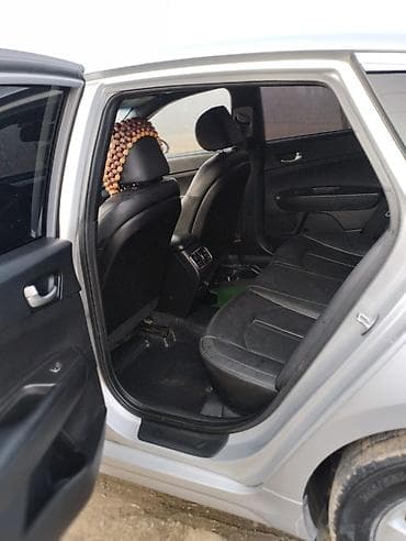 Kia K5: 2018 г., Седан — 6