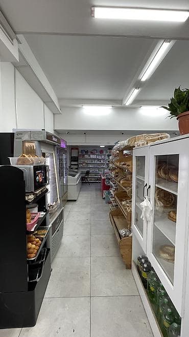 ат базар ош: Продается бизнес мини маркет у дома 118м2 со всеми оборудованием — 4