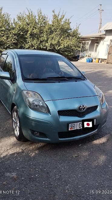 Toyota Yaris: 2009 г., 1.3 л, Автомат, Бензин, Хэтчбэк
