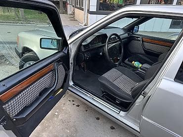 глушитель w211: Mercedes-Benz W124: 1993 г. — 3