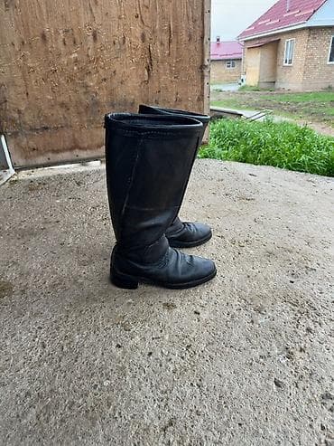 деми полусапоги: Сапоги, 40, 40.5, 41, & Other Stories, Б/у, цвет - Черный, Самовывоз — 2