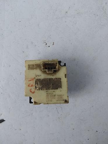 хонда срв2 столик: Часы в центральную панель для Honda CR‑V RD1 (1998) - Оригинальный — 2