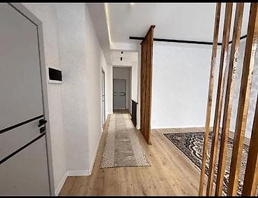 Үйлөр: 🏡 **Продаётся дом в современном стиле хай-тек** ✨ 6 комнат 📐 Площадь — 2
