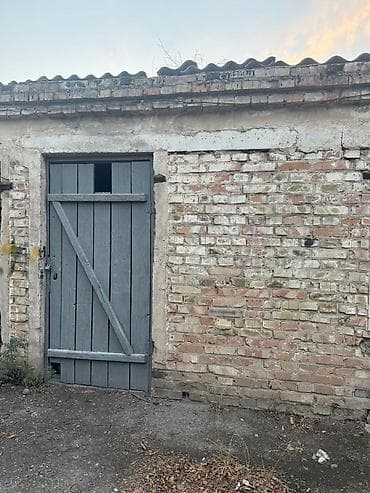 сдаю ком: 3 комнаты, 56 м² — 3