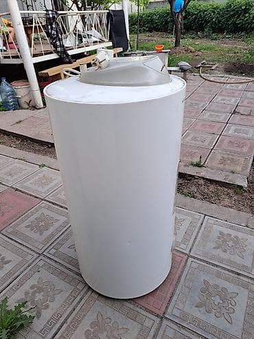 Техника и электроника: Накопительный водонагреватель Объем бака: 80 л, Ariston, Б/у — 6
