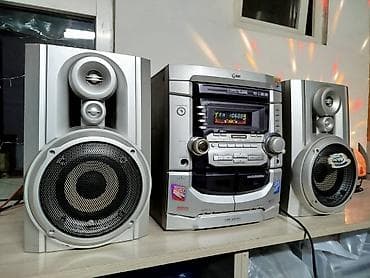 Усилители звука: Продаю недорого LG музыкальный центр есть AUX есть и другие муз — 1