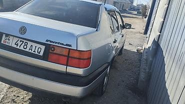 srv 2: Volkswagen Vento: 1993 г., 1.8 л, Механика, Бензин, Седан — 3